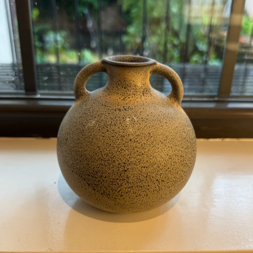 Crate&Barrel x Athena Calderone Ceramic Vase